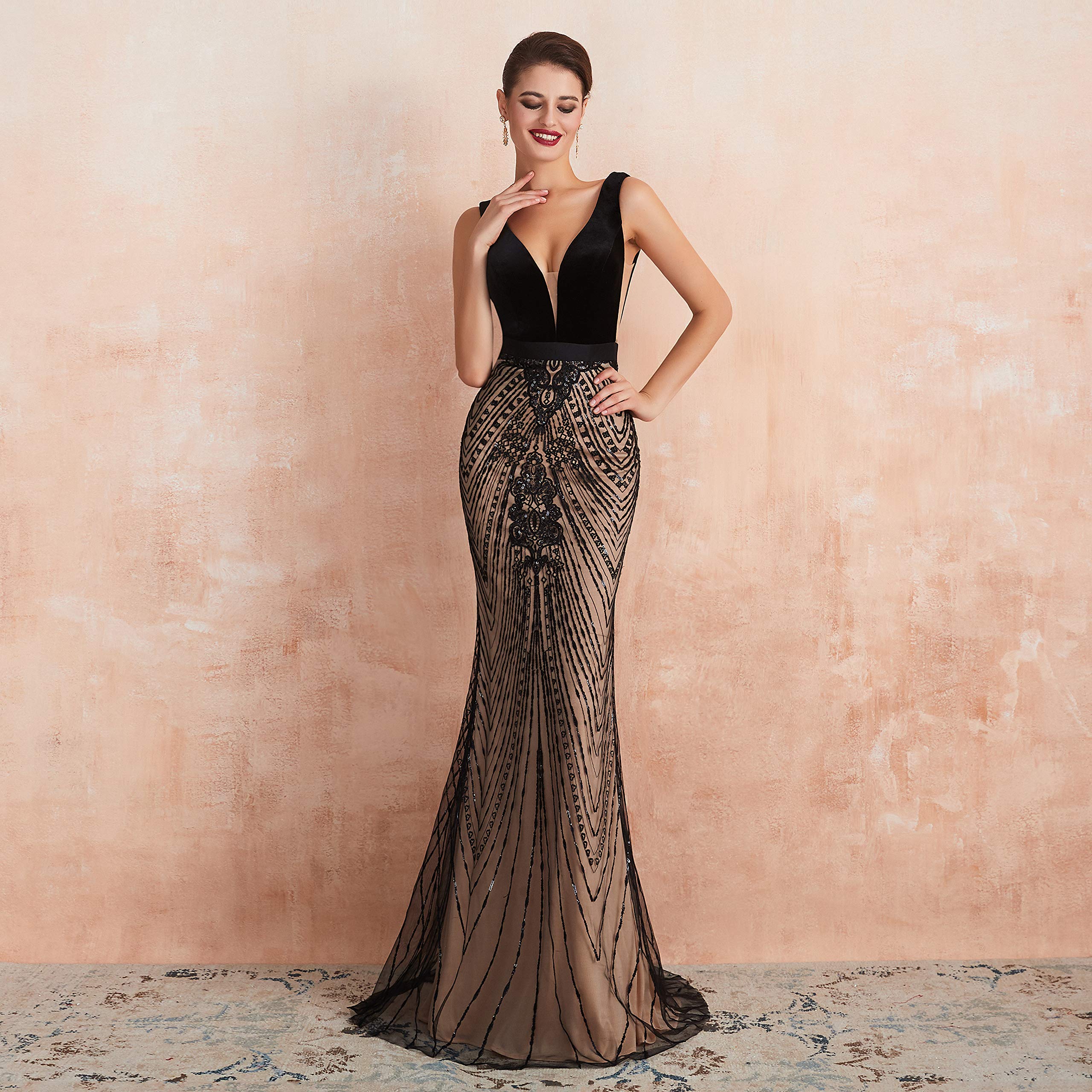 Elegant Women's Velvet Trumpet Mermaid Evening Gown with Beaded Tassel - Perfect for Prom, Gala, and Formal Events