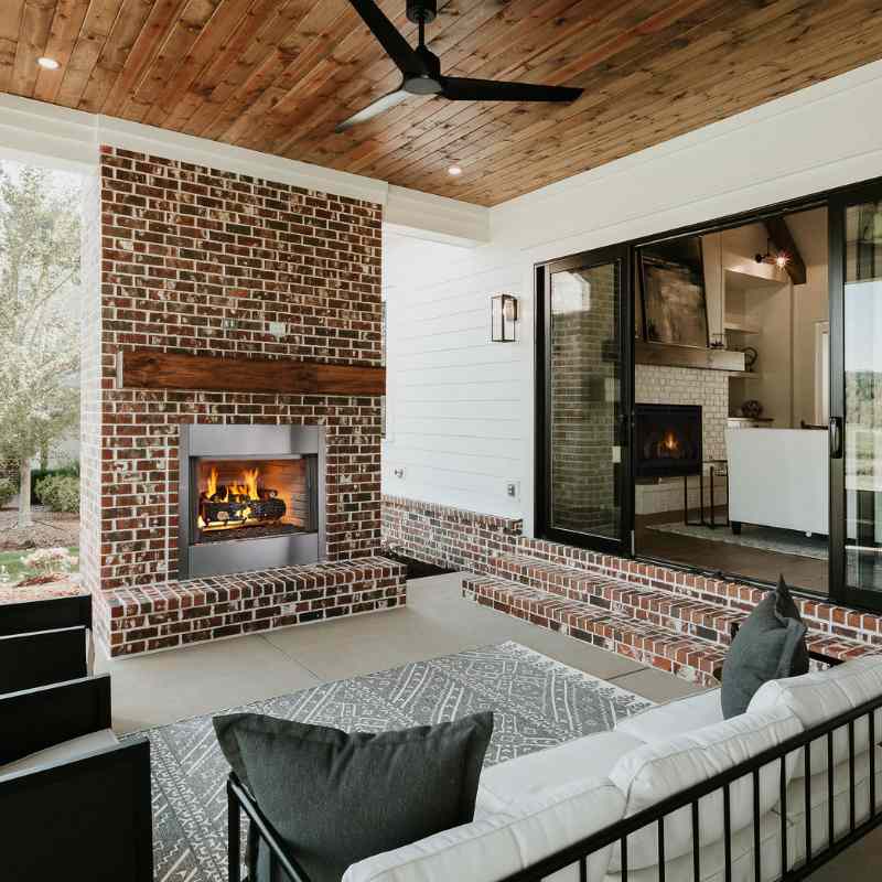 Majestic Villawood 36