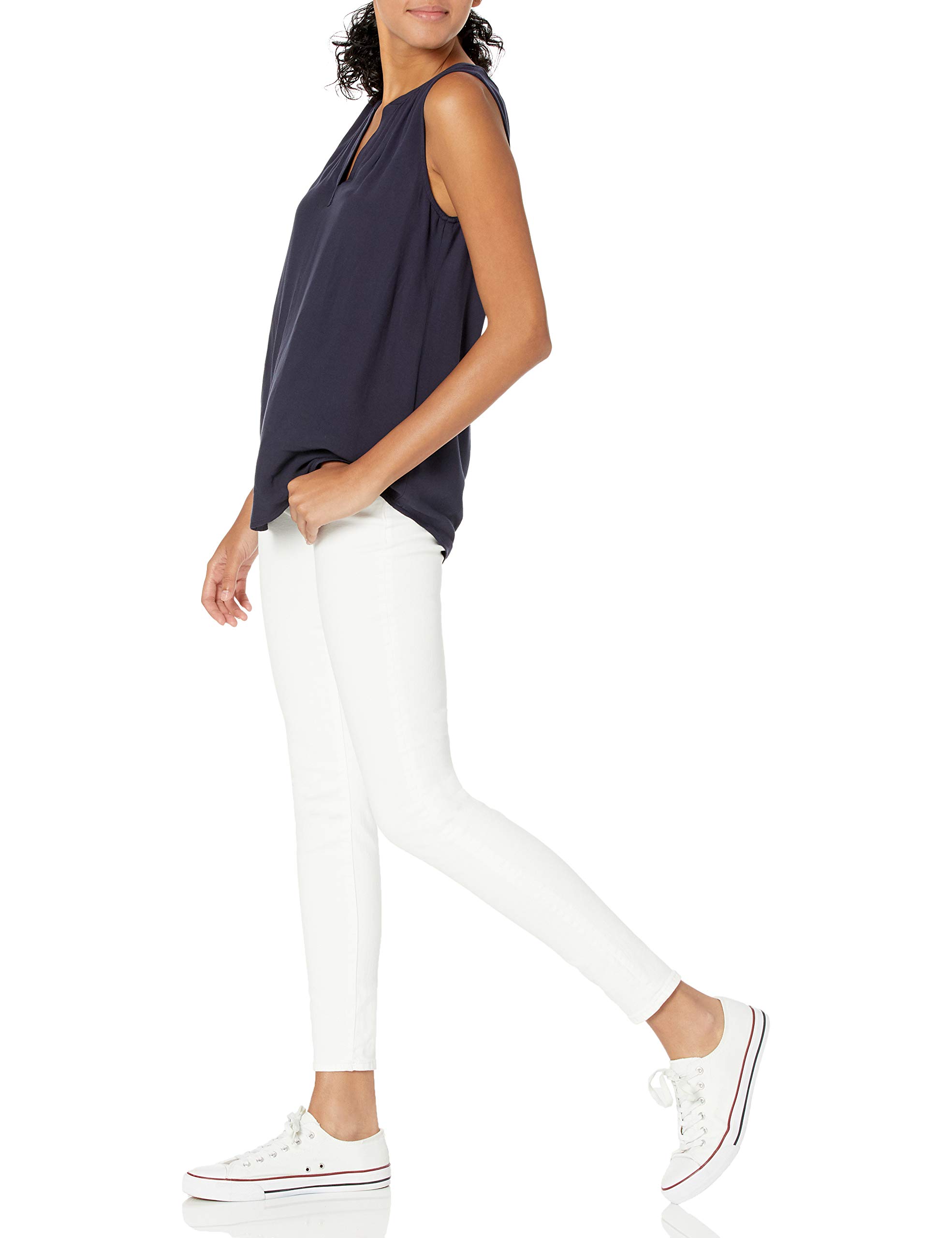 Amazon Essentials Women's Sleeveless Woven Shirt - Casual Button Down Top for Summer, Work & Travel | Lightweight Breathable Blouse for Office, Beach & Outdoor Activities