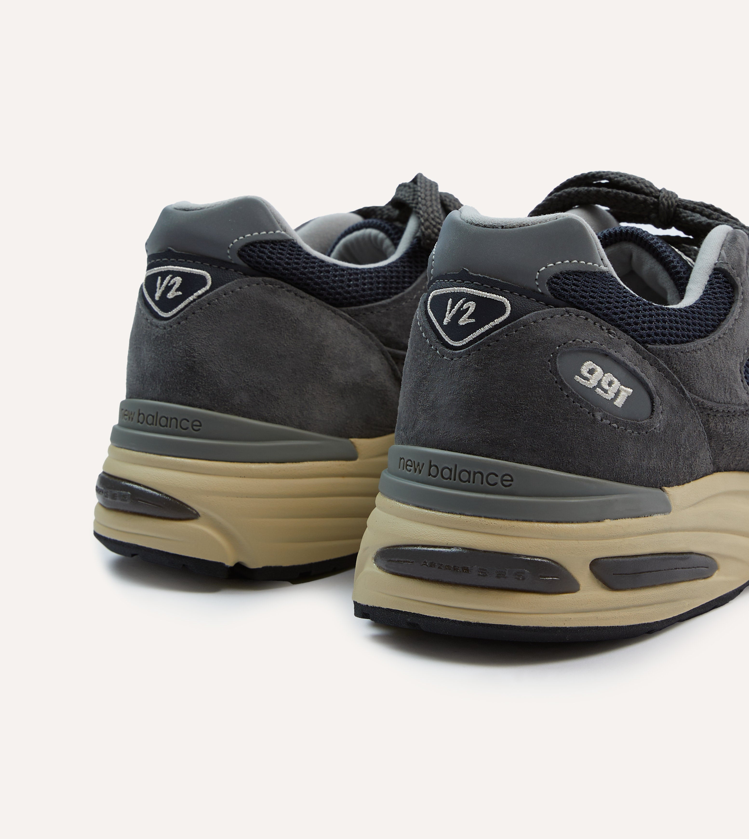 New Balance 991v2 Dark Gull Grey Running Shoes Made in UK – Premium Comfort for Men & Women | Ideal for Jogging, Gym & Casual Wear