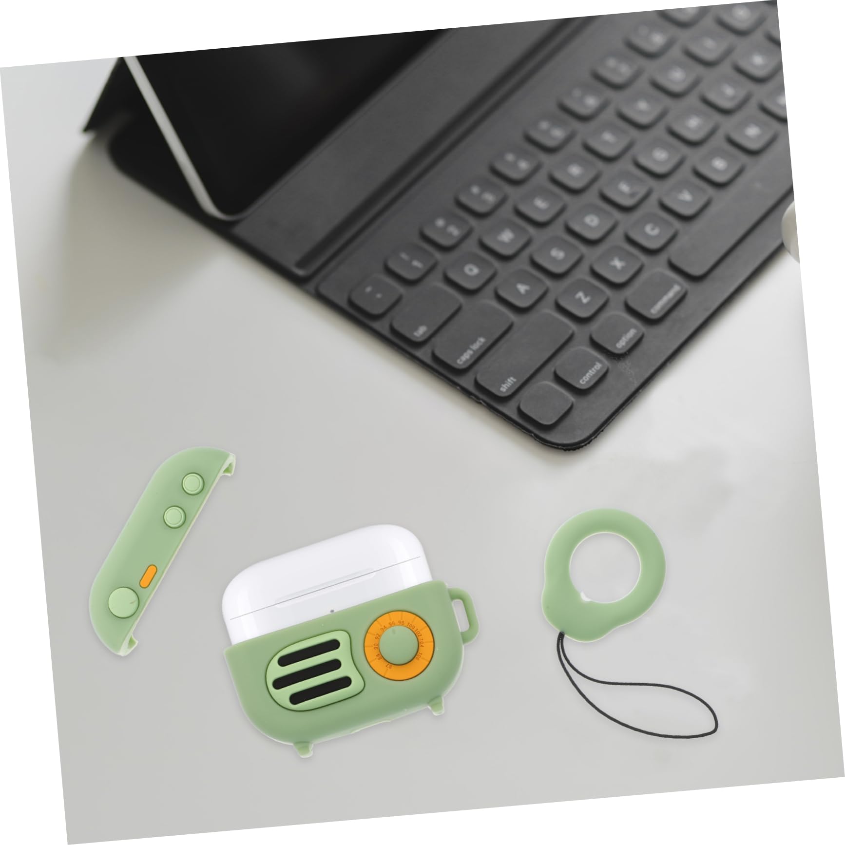 Retro Radio Design Earphone Case - Silicone Headphone Organizer & Belt Bag - Attachable & Durable - Teal Green - Perfect for Travel, Gym, and Outdoor Activities