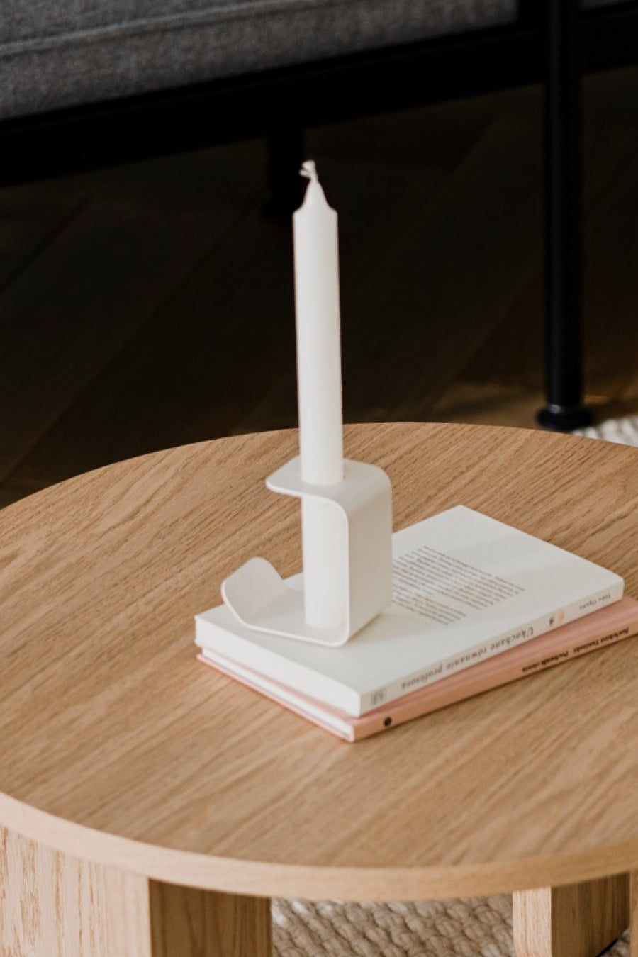 Elegant Flec Candle Holder - Tall Metal Candle Stand for Home Decor, Wedding Centerpiece, and Romantic Dinner Ambiance
