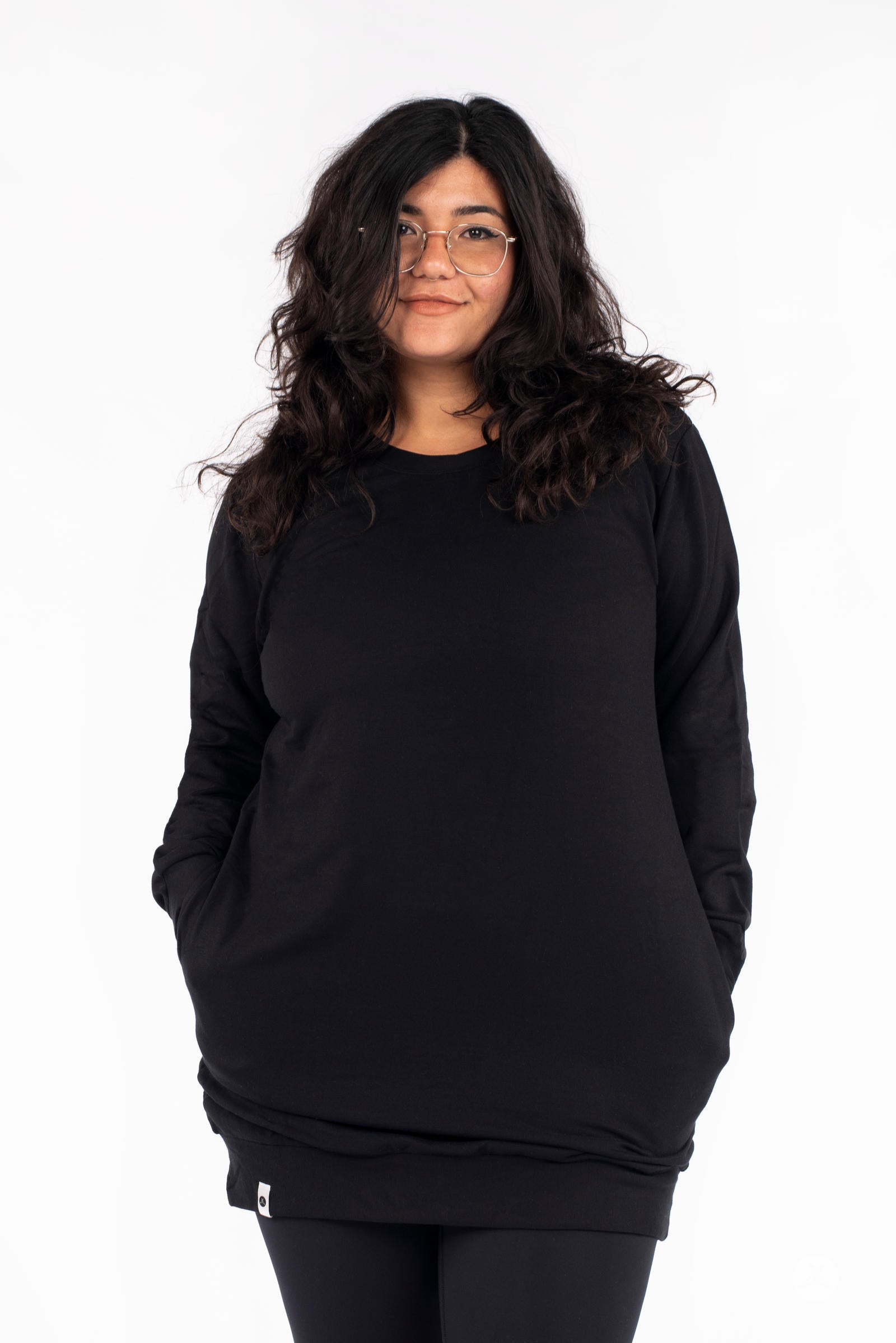 Comfortable Everyday Pullover Sweater for Men & Women - Soft Casual Wear for Work, Travel & Relaxation