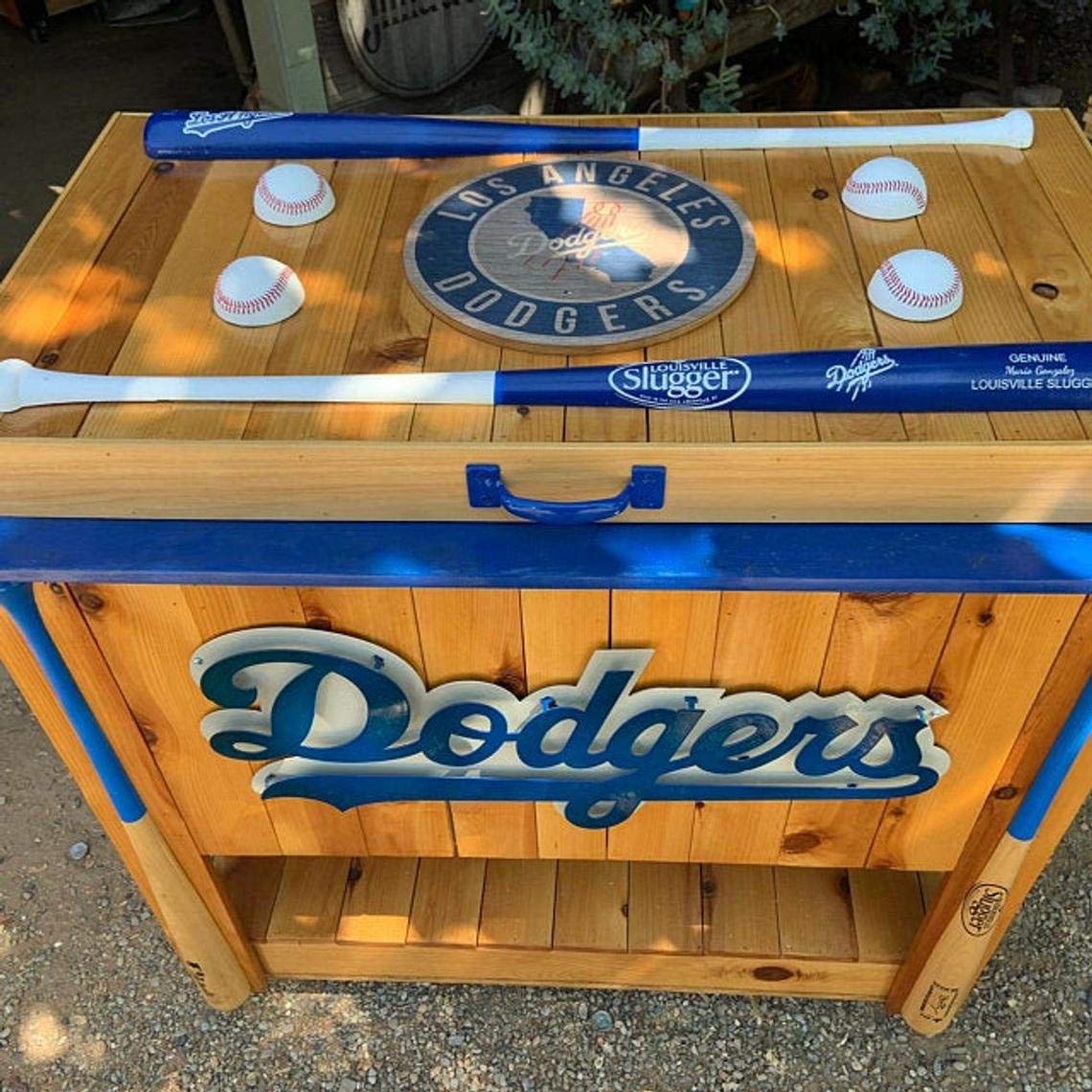 3D Leather Half Baseball for DIY Crafts - Unique Baseball Room Decor, Perfect Gift for Boys & Baseball Fans - Ideal for Sports Themed Bedrooms, Man Caves & Game Rooms