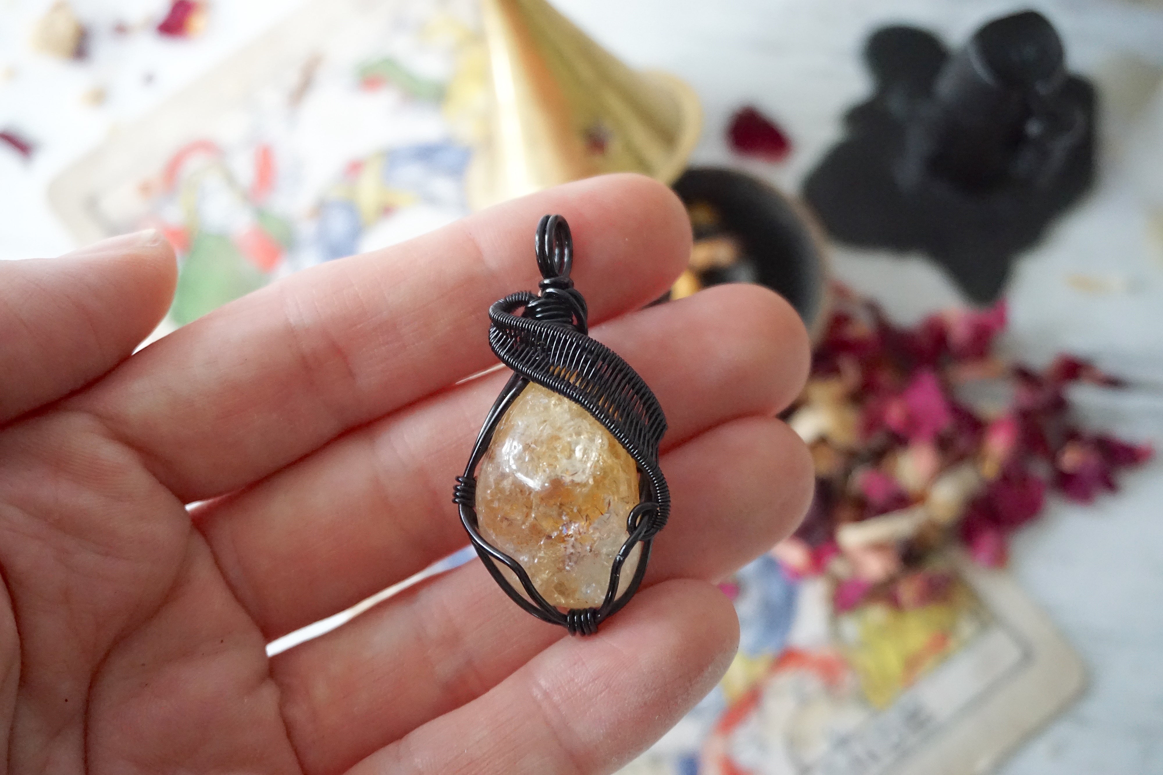 AURA FOUNDATION COLLECTION Citrine Crystal Necklace - Natural Gemstone Jewelry for Women, Healing Crystal Pendant for Meditation & Positive Energy
