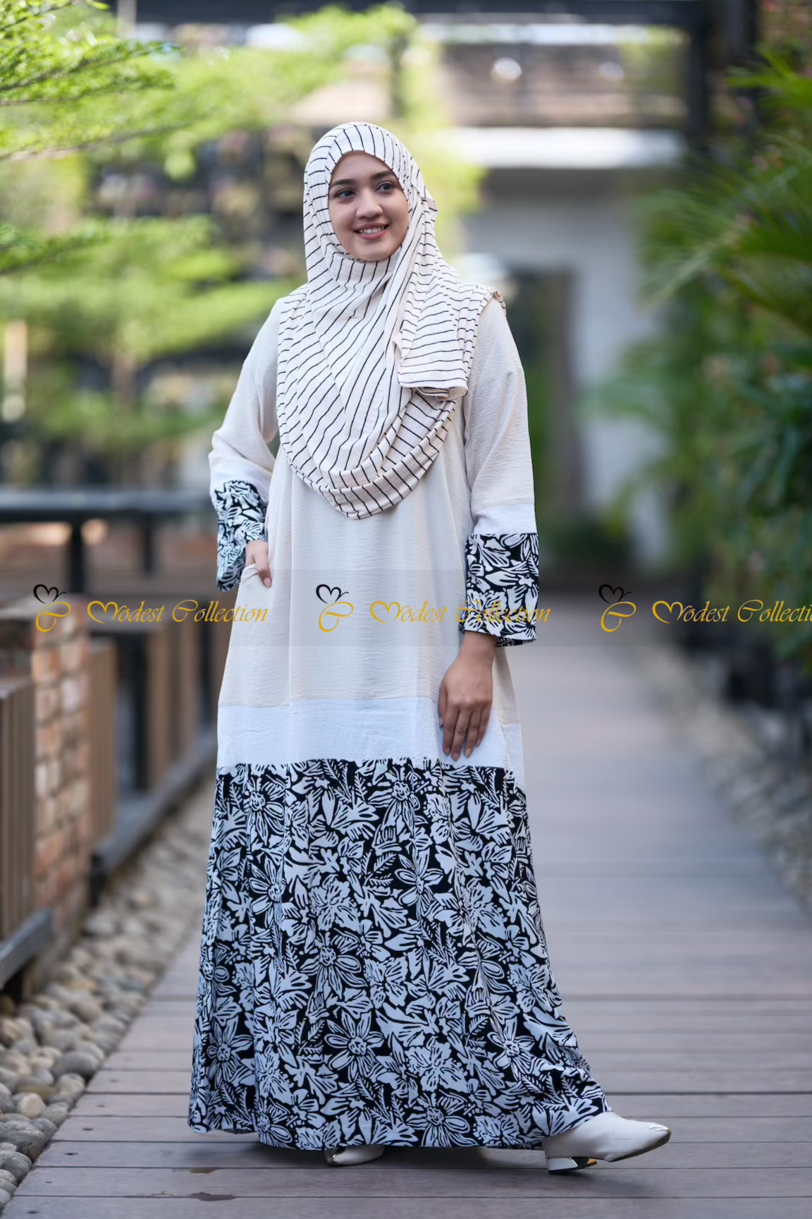 Elena Abaya - Elegant Muslim Prayer Dress for Women | Modest Islamic Clothing for Prayer & Daily Wear | Perfect for Mosque, Home & Special Occasions