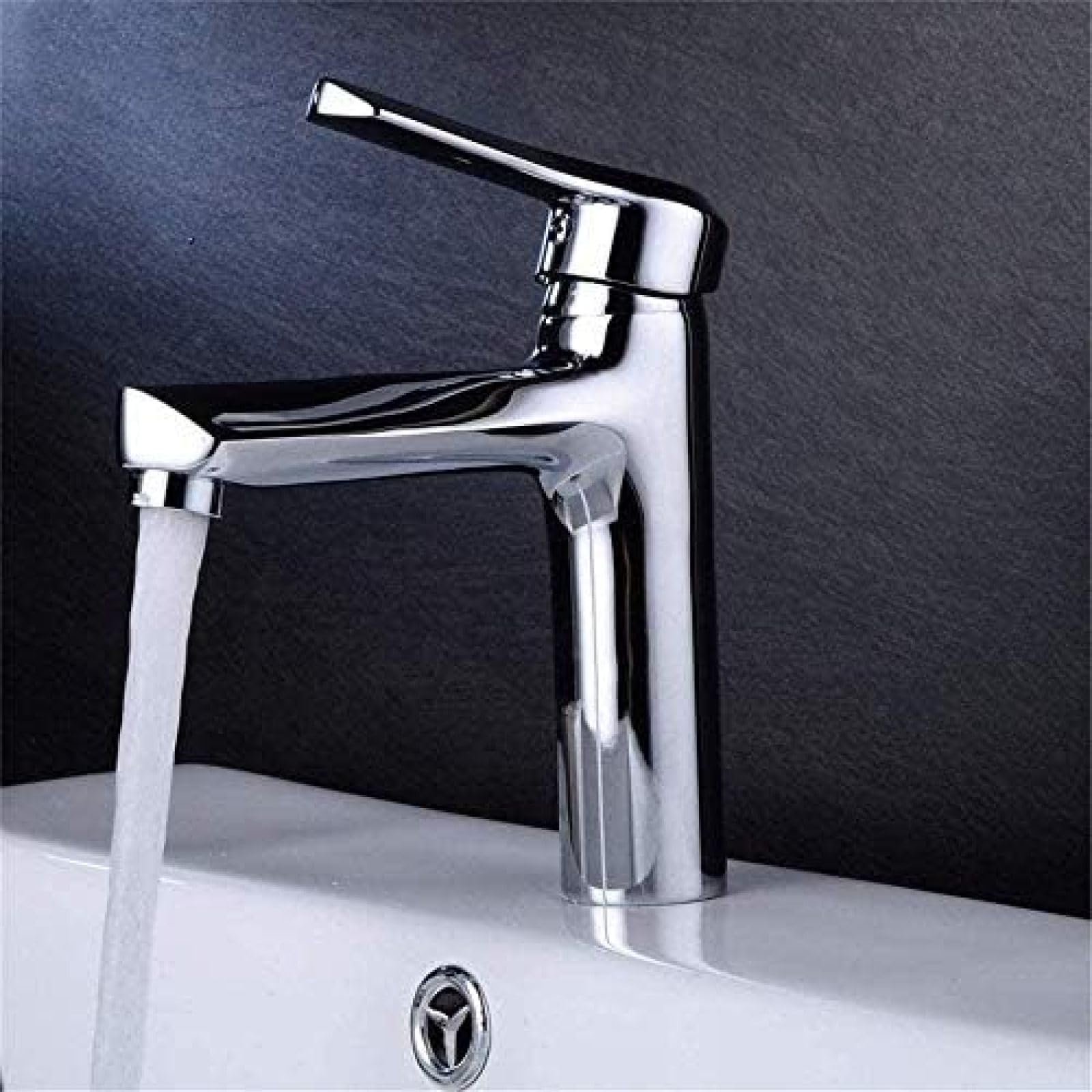 CRJUS Chrome Kitchen Faucet with Hot & Cold Water Mixer - Brass Deck Mounted Single Hole Sink Tap for Modern Bathroom & Kitchen Renovation | Perfect for Home Upgrade & Commercial Use
