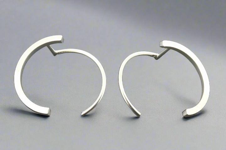 Stylish Silver Moon Hoop Earrings for Women - Trendy Boho Jewelry Gift for Everyday Wear & Special Occasions