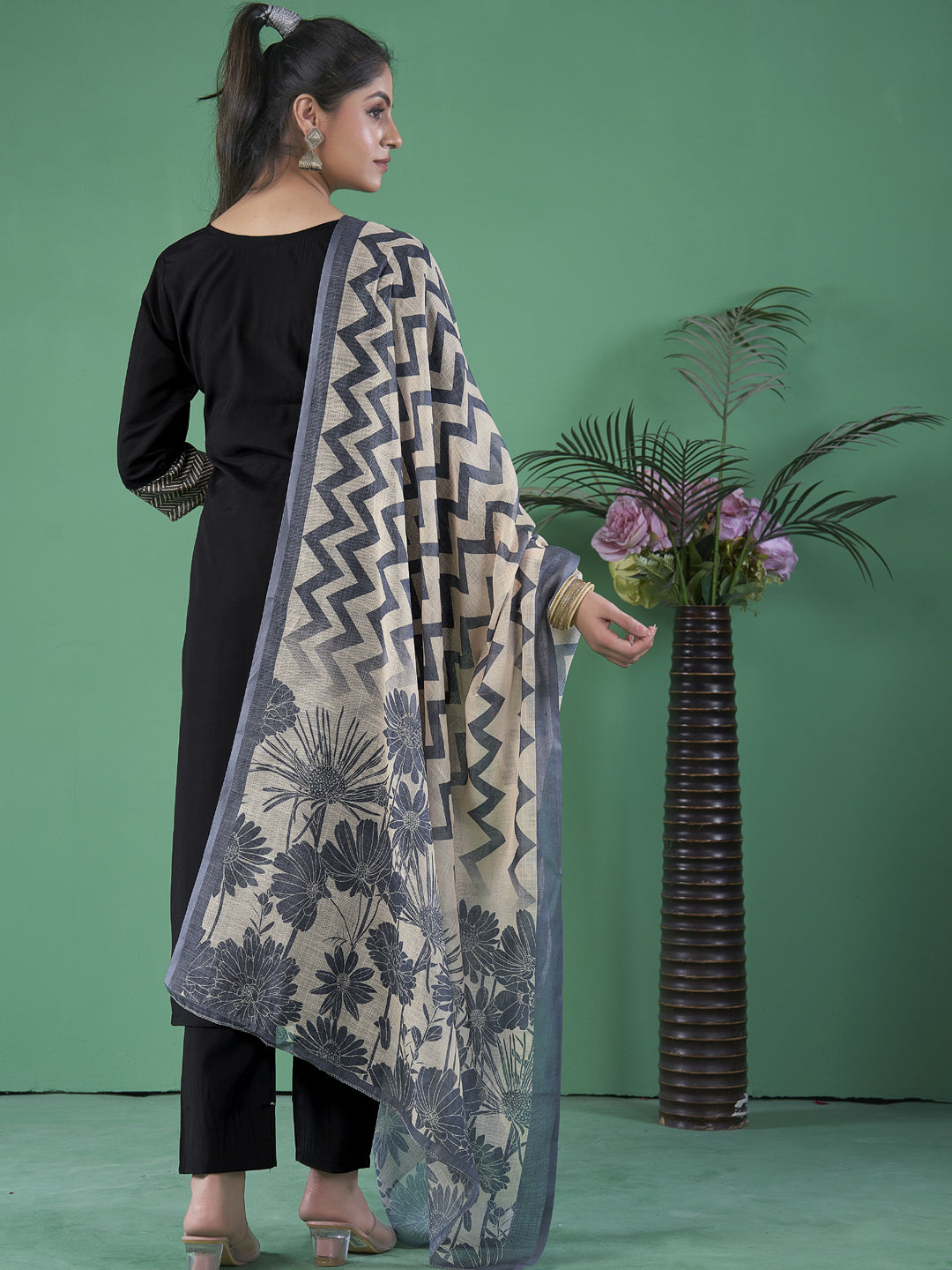 Elegant Black Designer Pant Suit with Printed Embroidery Work - Perfect for Weddings, Parties & Formal Events