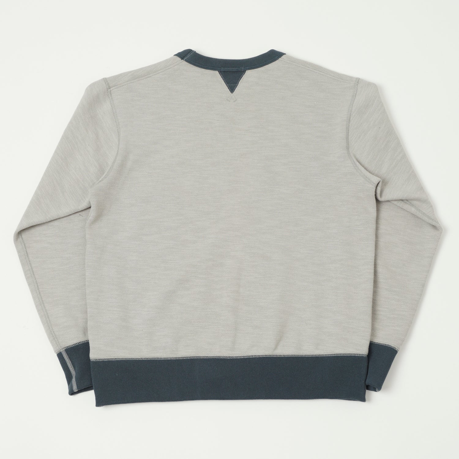 Jackman GG Crewneck Sweatshirt for Men - Comfortable Cotton Pullover Hoodie in Concrete Gray & Tetsukon Colors - Perfect for Casual Wear, Street Style & Lounge Outfits