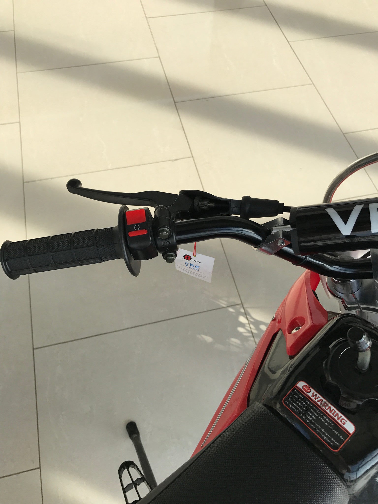 125cc Venom Dirt Bike 4 Stroke - Mamba Off-Road Motorcycle for Adults & Teens - Perfect for Trail Riding, Motocross & Backyard Adventures