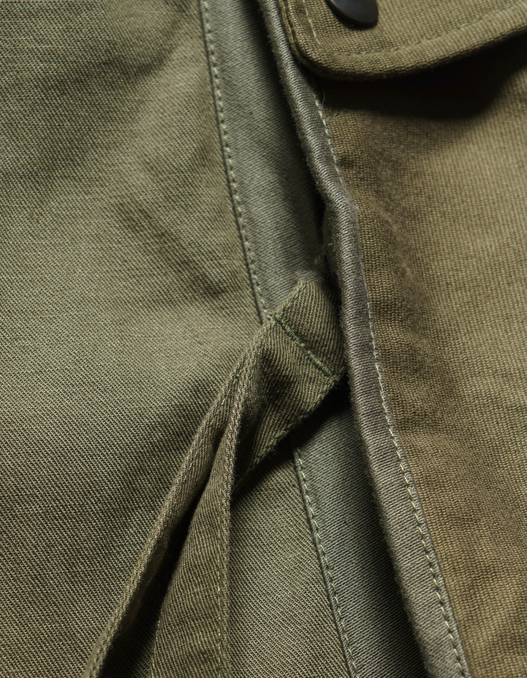 M42 Hakama Cropped Track Pants for Women - Olive Green Athletic Joggers | Perfect for Yoga, Running & Streetwear Fashion
