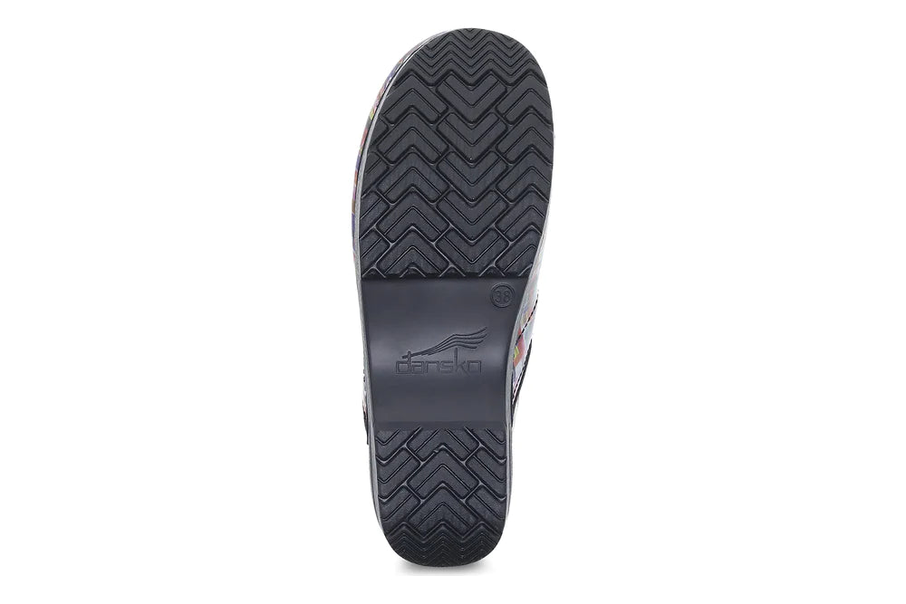 Dansko Professional Clogs for Women - Slip Resistant Nursing Shoes for Healthcare Workers & Comfortable Work Shoes for Long Shifts - Perfect for Nurses, Doctors & Service Industry Professionals