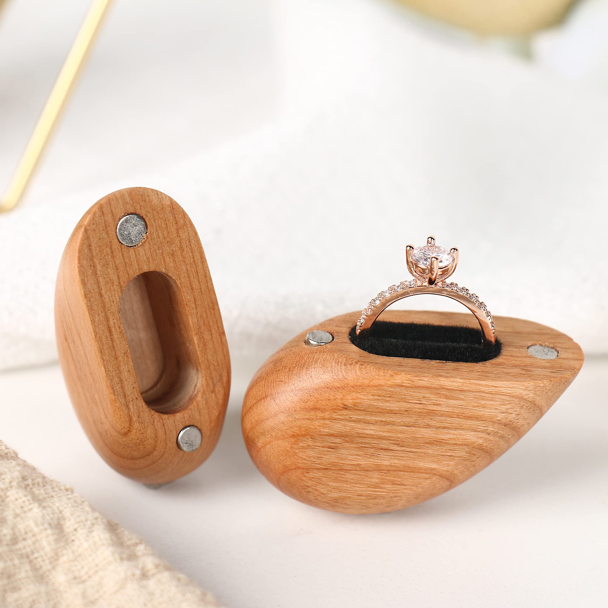 Heart-Shaped Wooden Ring Box for Wedding, Proposal & Engagement - Cherry Wood Ring Case & Holder - Perfect Gift for Brides, Couples & Jewelry Lovers - Ideal for Wedding Proposals, Anniversary Gifts & Jewelry Storage