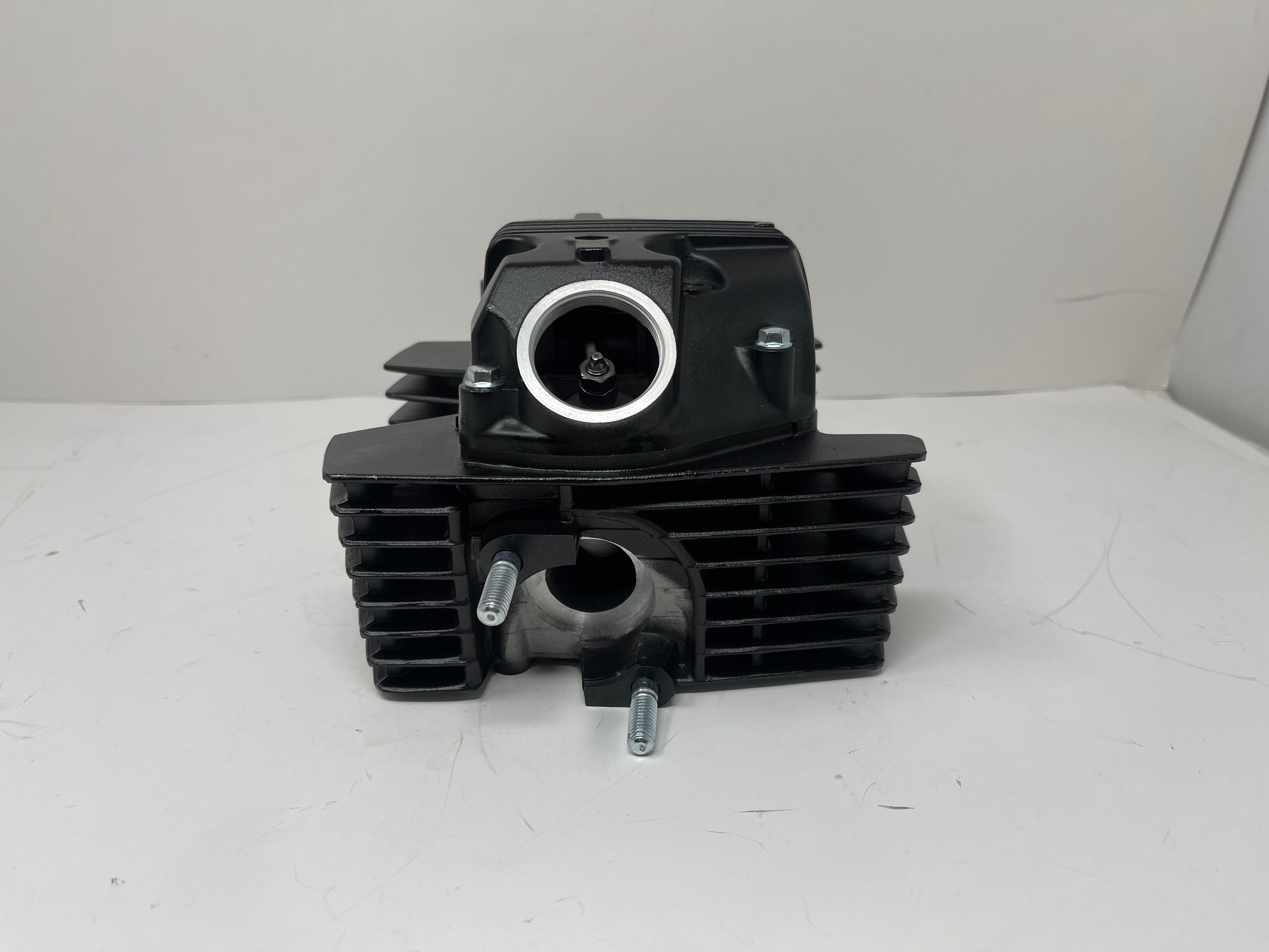 X22R MAX 250cc Motorcycle Cylinder Head (H6 70155) - High Performance Replacement Part for Off-Road & Street Bikes - Perfect for Engine Repair & Upgrades