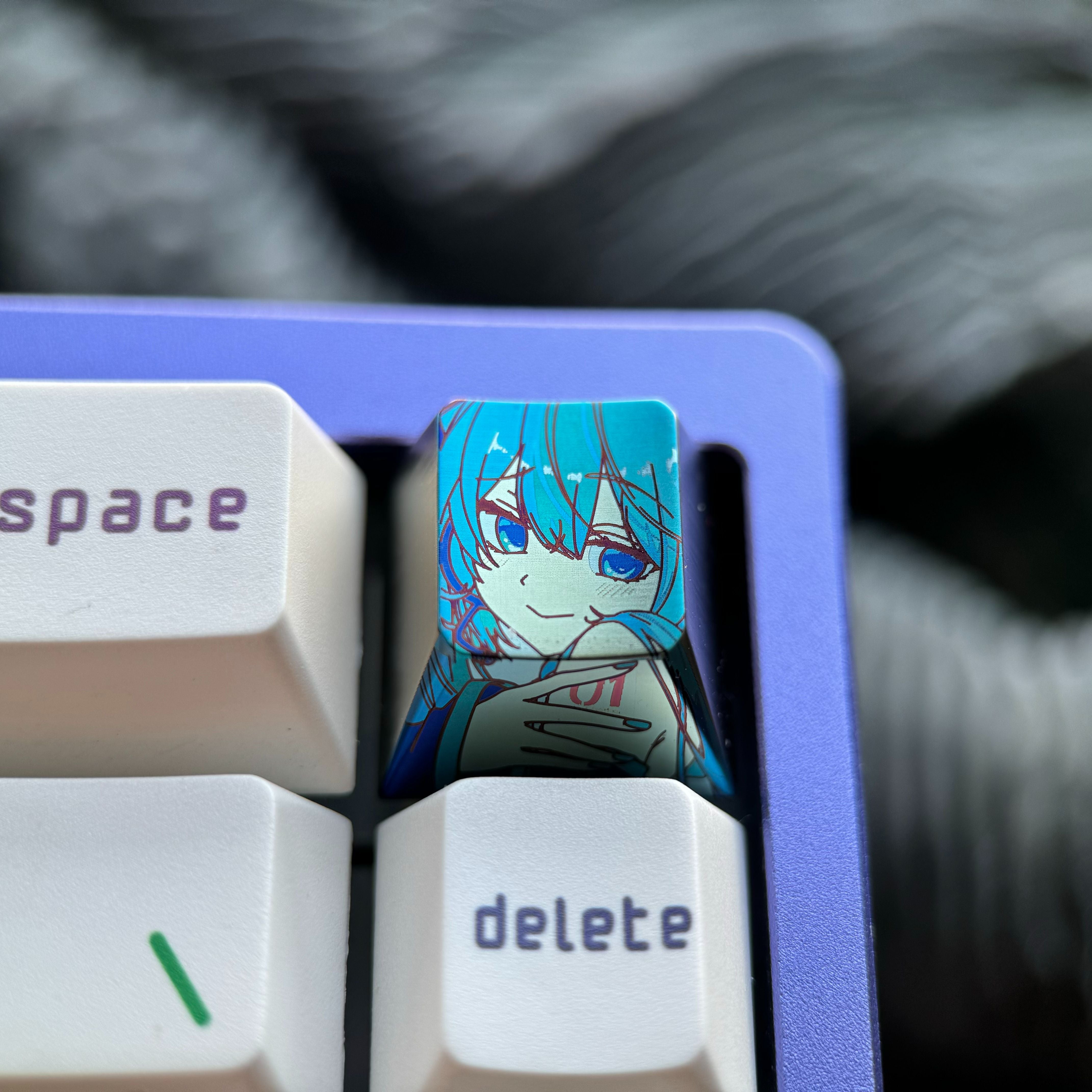 Hatsune Miku Full Body Keycaps - Dual-Sided Titanium Alloy Custom Keycaps, Anime Character Art Keycaps for Mechanical Keyboards - Perfect for Gaming, Collecting & Cosplay Enthusiasts