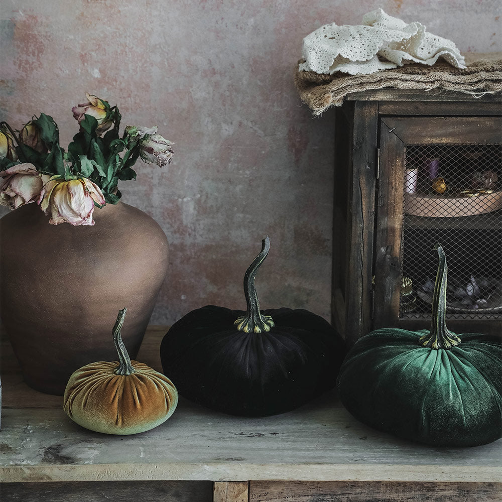 Luxury Velvet Pumpkin Decor for Fall - Elegant Autumn Home Decor, Thanksgiving & Halloween Table Centerpiece, Seasonal Mantel Display