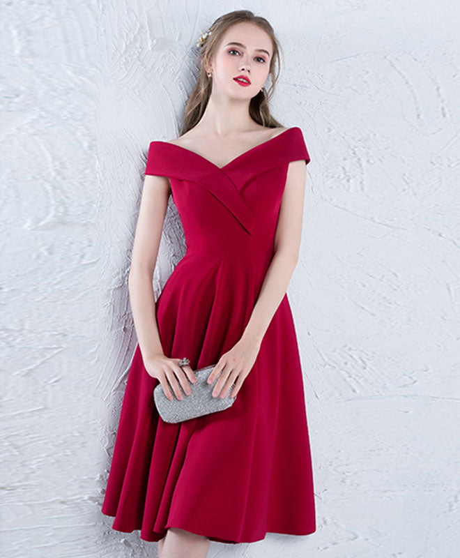 Elegant Burgundy Off Shoulder Satin Prom Dress for Women - Sexy Homecoming Gown - Perfect for Evening Parties, Dances & Special Occasions