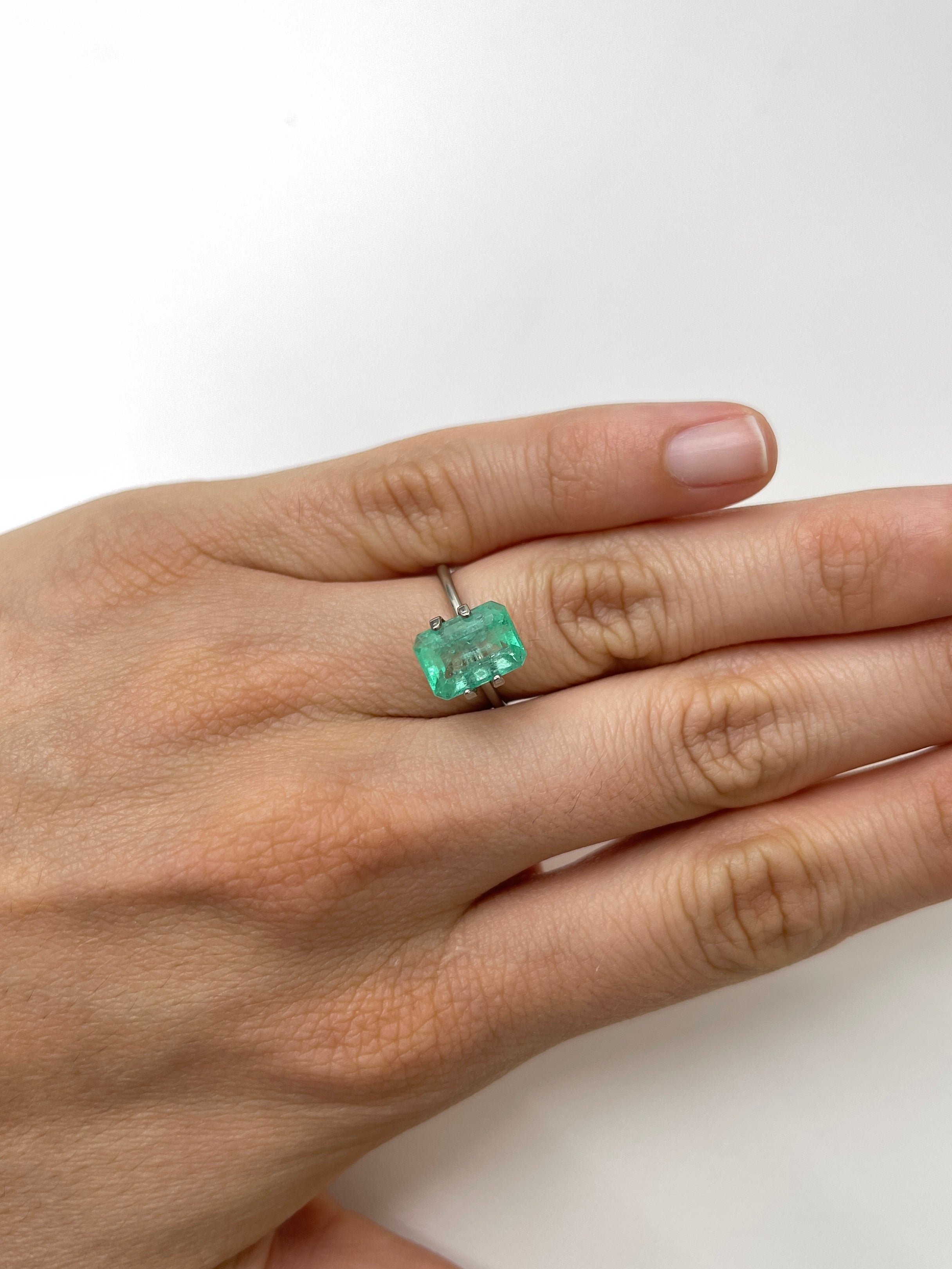 3.54 Carat 11x8mm Seafoam Green Natural Loose Colombian Emerald Gemstone - Emerald Cut for Jewelry Making, Engagement Rings & Luxury Gifts