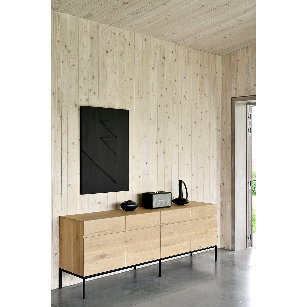 Stylish Ligna 4-Door Sideboard Buffet Cabinet - Modern Storage Solution for Dining Room, Living Room & Entryway