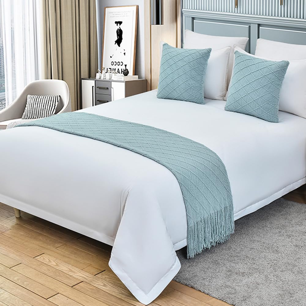 King & Queen Size Solid Color Diamond Pattern Knitted Bed Runner with Tassels - Soft Comfy Bed Scarf for Bedroom & Hotel Decor (Includes 2 Pillowcases 45x45) - Perfect for Master Bedrooms, Guest Rooms & Luxury Hotel Styling