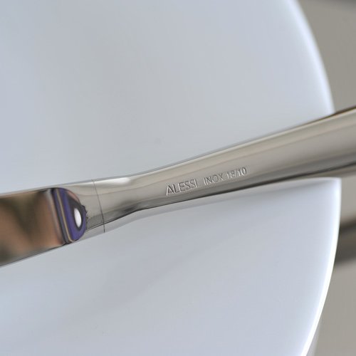 Alessi Caccia Silver Dessert Knife - Elegant Stainless Steel Cake & Pastry Knife for Fine Dining, Dessert Parties & Wedding Cutlery Sets