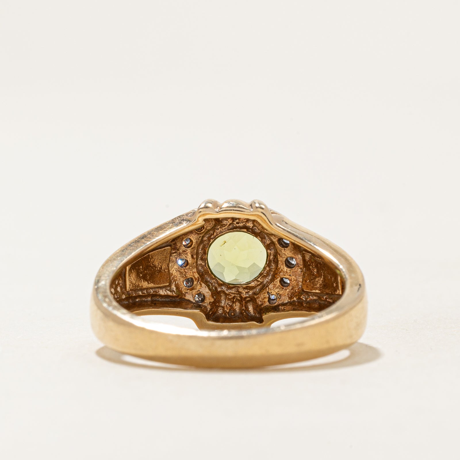 Peridot & Diamond Semi Halo Engagement Ring - 0.10ctw Diamond & 1.00ct Peridot - Size 8.25 - Elegant Birthstone Jewelry for Women - Perfect for Anniversary, Proposal & Special Occasions