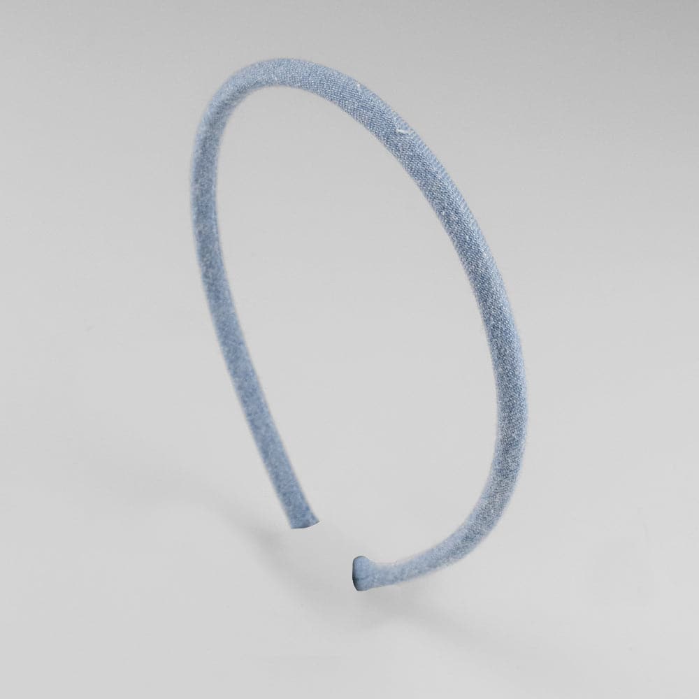 Stylish Narrow Fabric Headband for Women - Soft & Comfortable Hair Accessories for Workouts, Yoga, and Everyday Wear