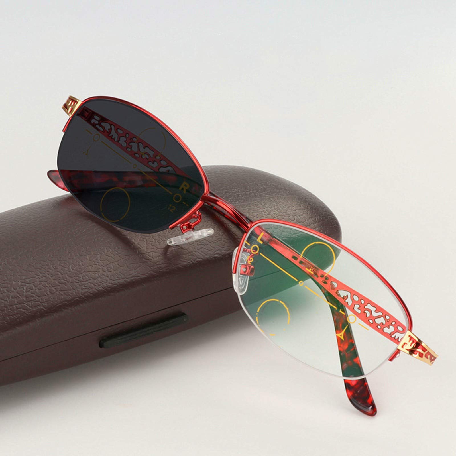 RXBFD Half Rim Metal Photochromic Progressive Multifocal Women's Reading Glasses - Classic Vintage Oval Ultra-Light Readers for Women - Perfect for Reading, Working, and Outdoor Activities