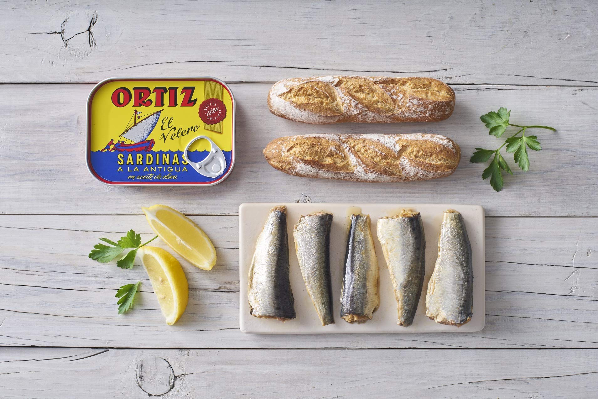 Ortiz Sardines A la Antiqua 'Old Style' - Wild Caught in Spain, Hand-Packed in Premium Extra Virgin Olive Oil, Moist & Tender - Perfect for Salads, Sandwiches, Toast & Mediterranean Recipes - 4.9oz Can (Pack of 4)