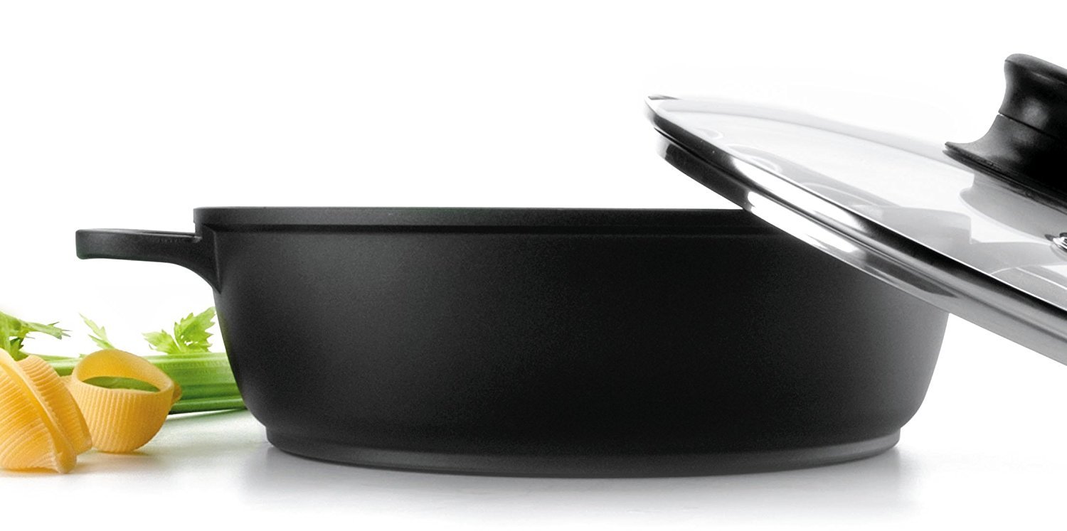 38cm Black Cast Aluminum Casserole Pot with Glass Lid - 11cm Deep Low Profile Dutch Oven for Baking, Roasting & Serving | Oven & Stovetop Safe