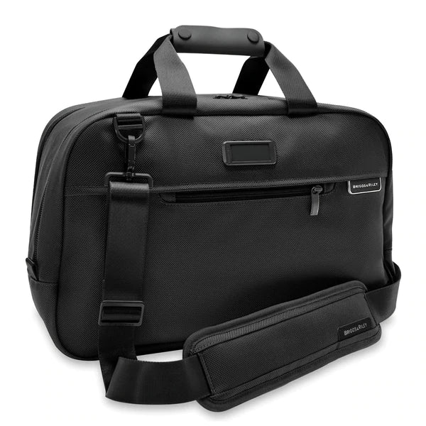 Briggs & Riley Baseline Executive Travel Duffle Bag - Premium Carry-On Luggage for Business Trips & Weekend Getaways - Durable Spinner Suitcase with TSA Lock & Expandable Storage