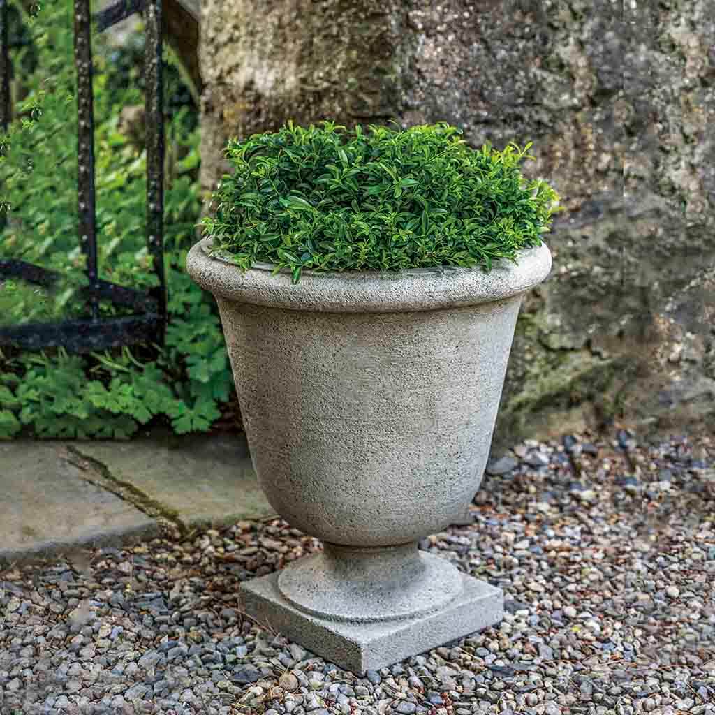 Campania International Hampton Terrace Urn - Large Outdoor Garden Urn Planter for Flowers, Plants, and Décor - Perfect for Patio, Porch, and Landscape Decorating