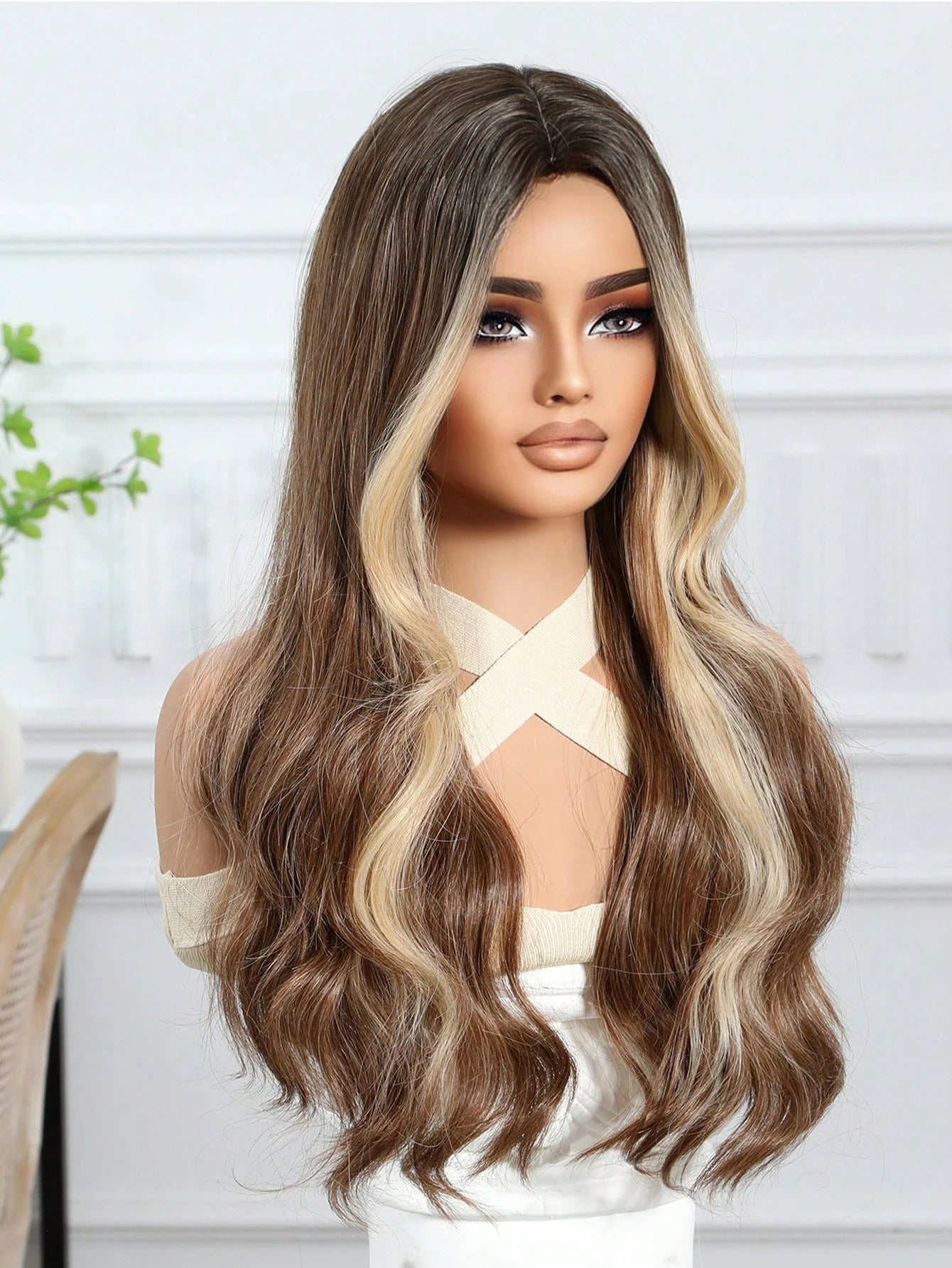 Stylish Brown Blonde Long Curly Synthetic Hair Wig for Women - Perfect for Cosplay, Halloween, Daily Fashion & Special Occasions