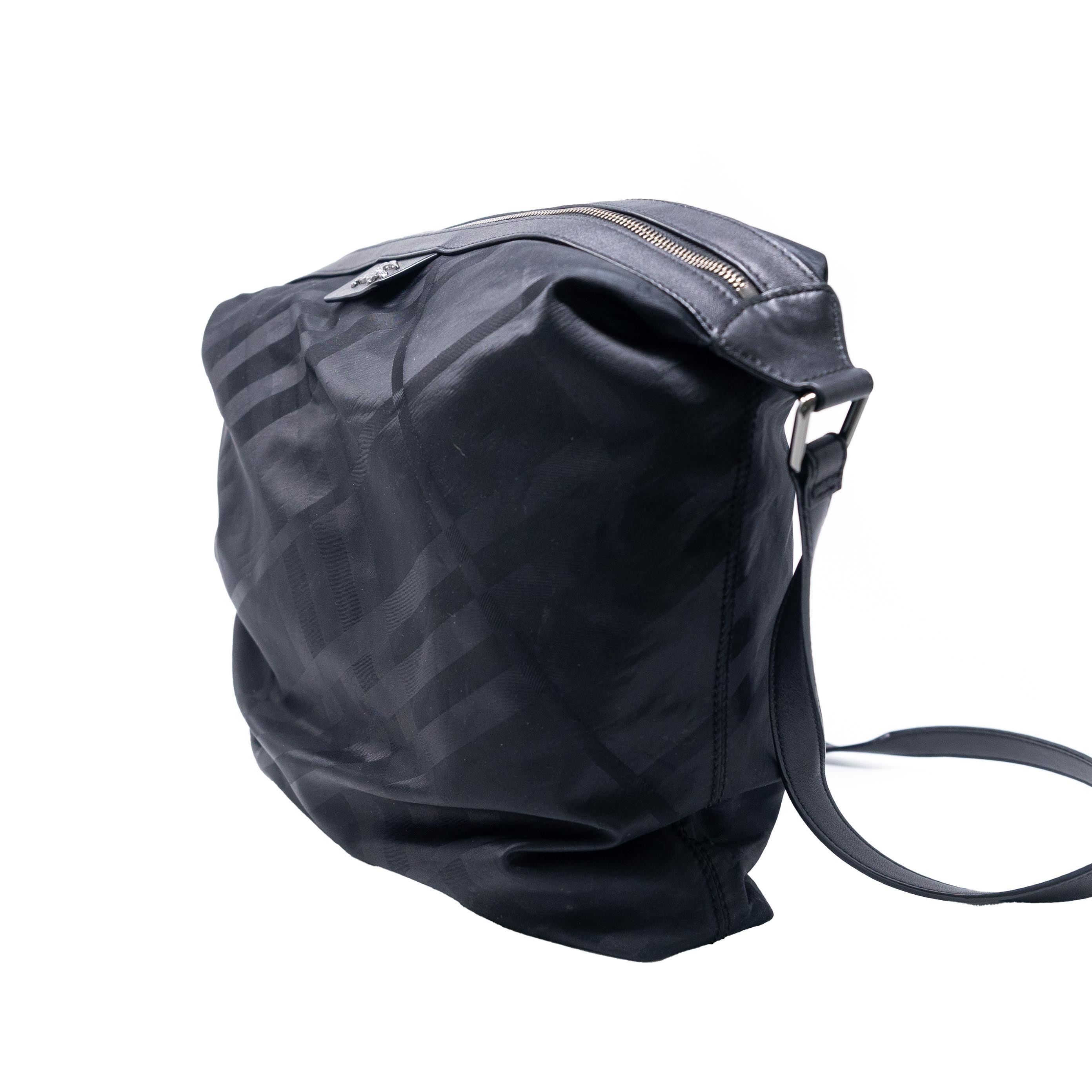 Burberry Black Smoke Check Nylon Messenger Bag for Men - Stylish Crossbody Shoulder Bag for Work, Travel & Everyday Use