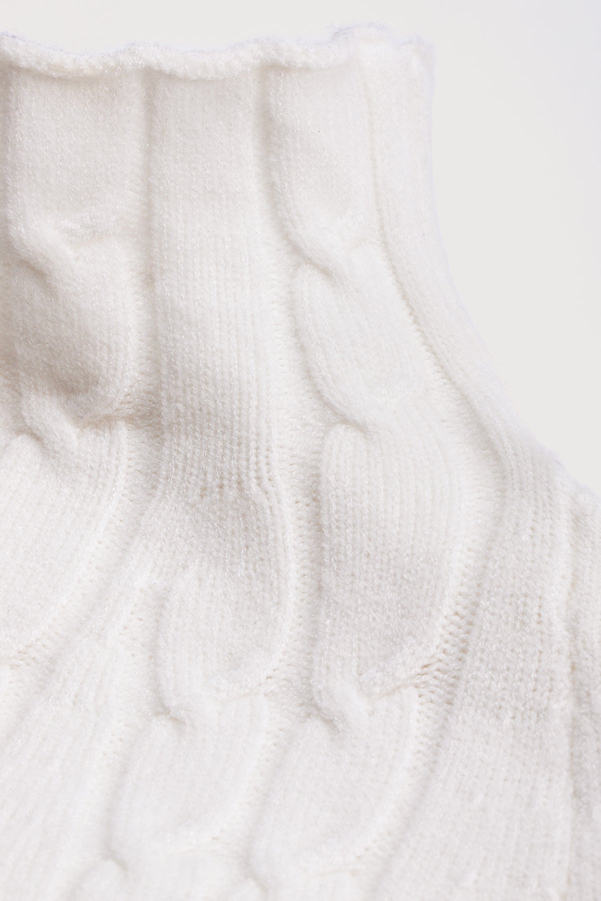 Women's Chunky Cable Knit Turtleneck Poncho Sweater - Cozy Winter Pullover for Casual Outfits & Holiday Gatherings