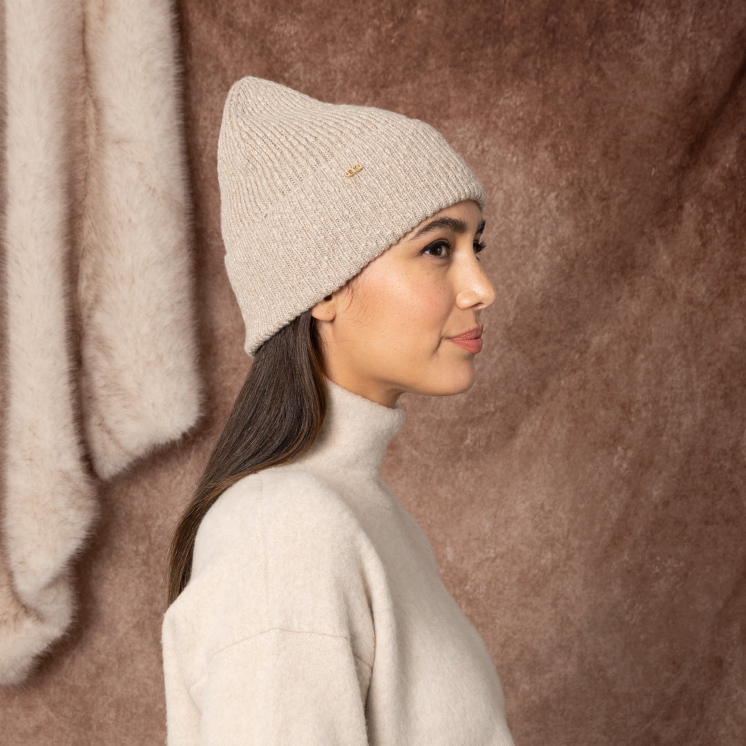 Luxury Frances Cashmere Beanie - Soft Winter Hat for Women & Men - Warm Knit Beanie for Cold Weather - Perfect for Skiing, Hiking & Outdoor Activities