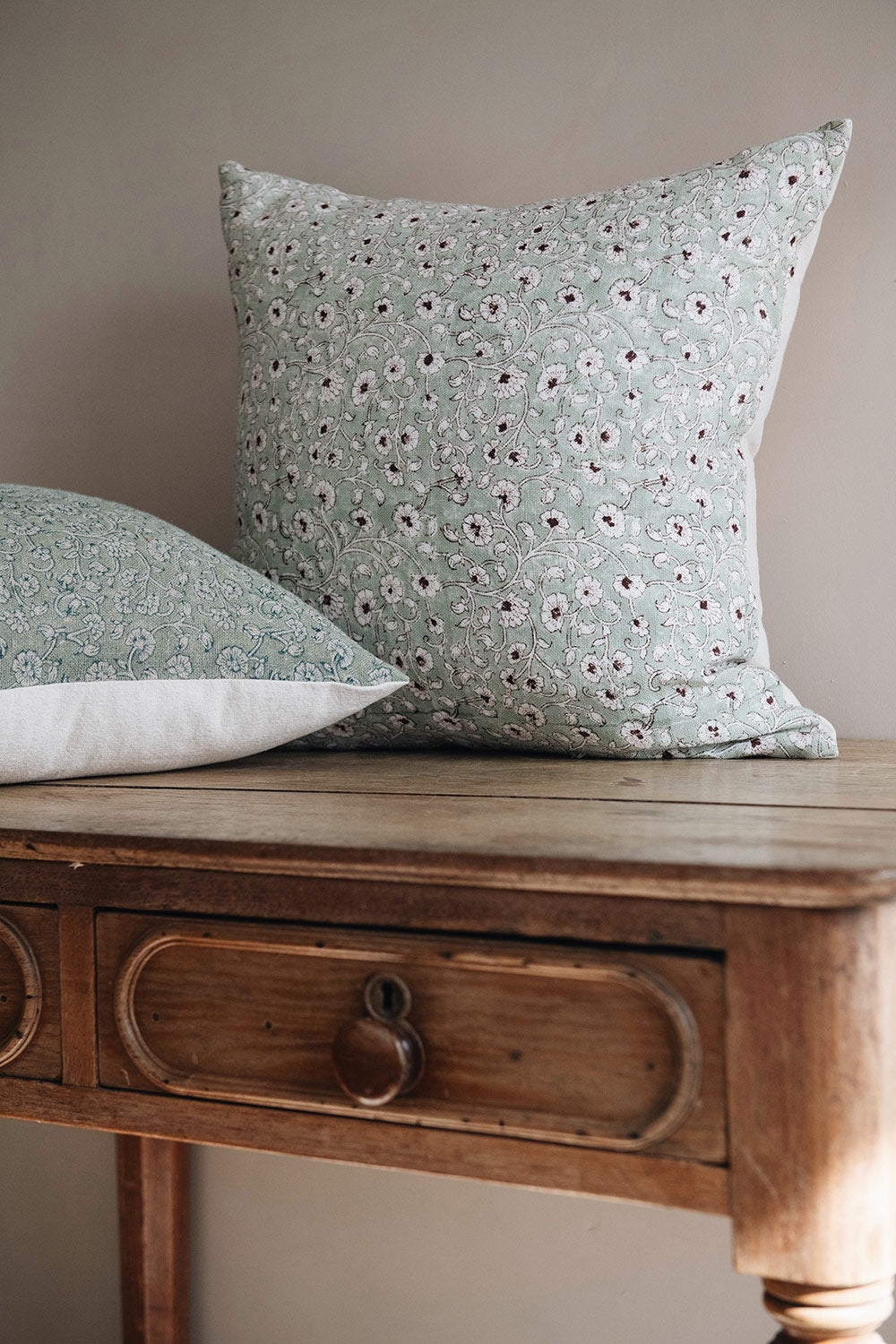 Handmade Linen Block Printed Pillow Cover No. 0233 - Bohemian Home Decor for Living Room, Bedroom & Sofa
