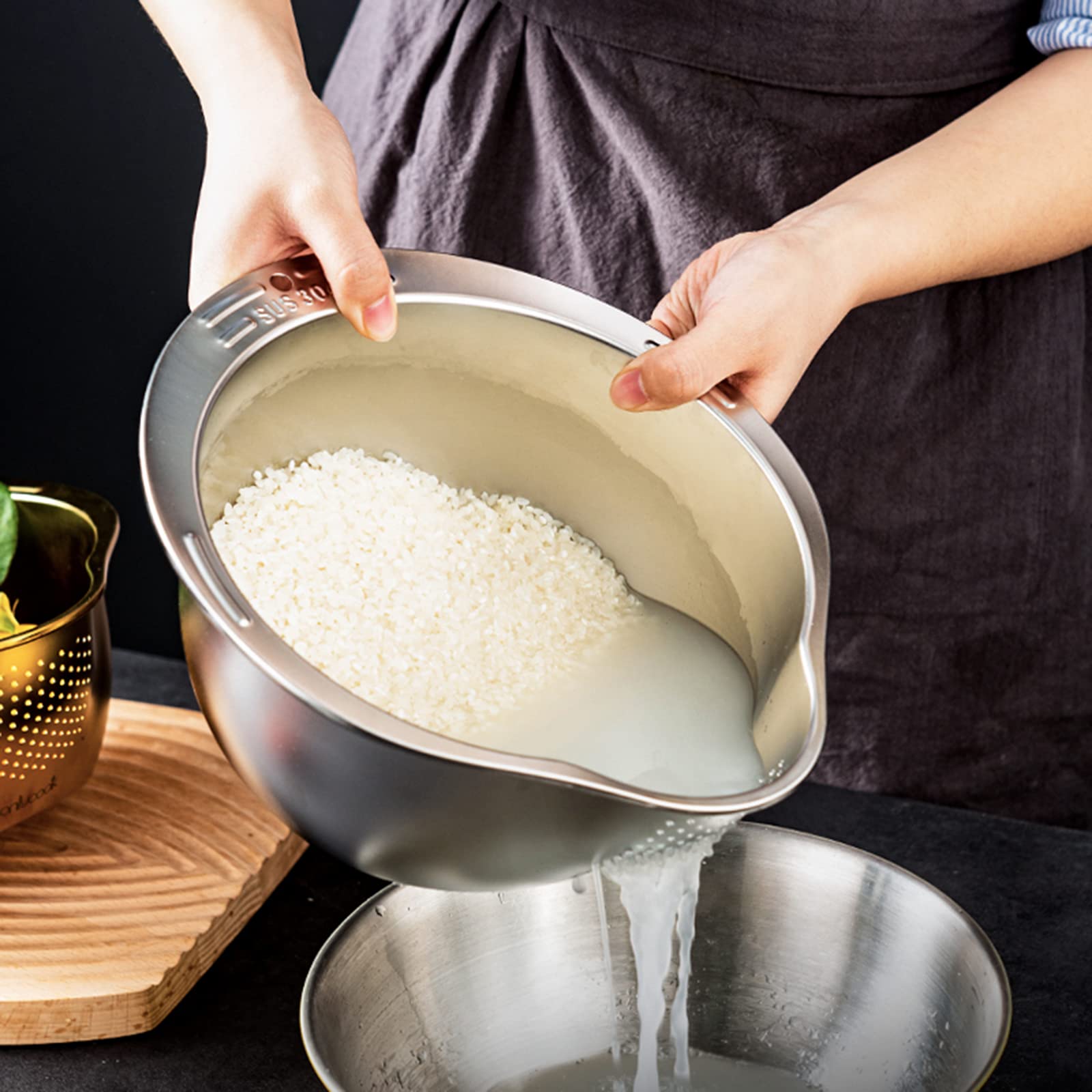 4-in-1 Stainless Steel Rice Washer & Colander Bowl - Perfect for Washing Quinoa, Fruits, Vegetables and Beans - Drain Holes Design for Easy Rinsing - Ideal for Healthy Cooking & Meal Prep in Modern Kitchens