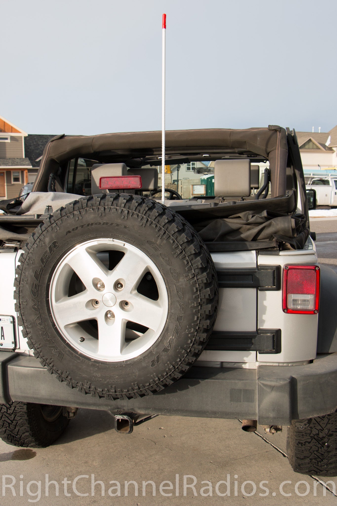 Uniden 510 Jeep & Off Road CB Radio Kit - Heavy Duty Communication System for Off-Roading, Camping & Emergency Use