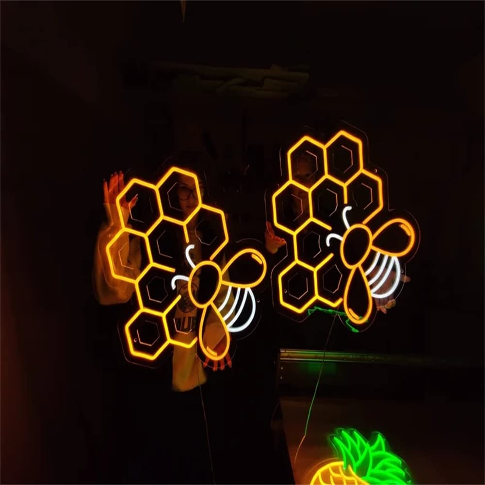 Honey Bee LED Neon Sign - Vibrant Honeycomb Wall Art for Bedroom, Bar & Cafe Decor - Perfect Beekeeper Gift & Unique Home Lighting (43x32.51cm) - Ideal for Birthday Presents, Wedding Decor & Apartment Aesthetics