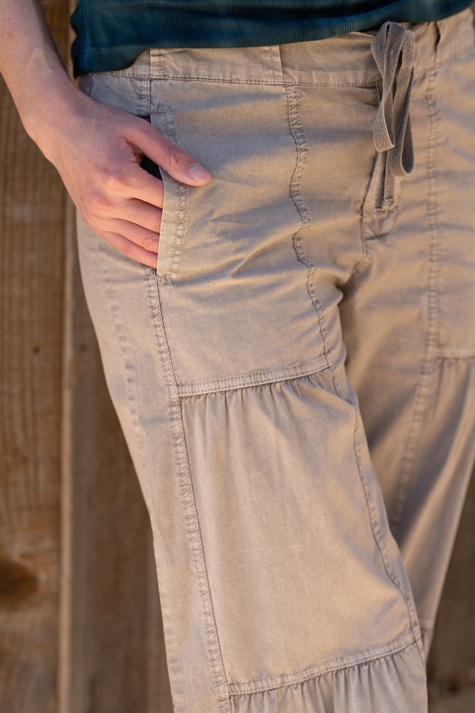 Stylish Terraced Wide Leg Pants for Women - High Waisted Flowy Palazzo Trousers - Comfortable Office & Casual Wear