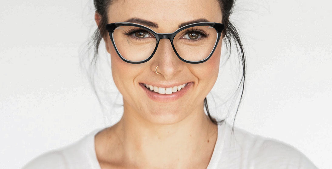 Vintage Translucent Cat Eye Glasses Frame WD1335 - Stylish Retro Eyewear for Women, Perfect for Daily Wear & Fashion Accessories