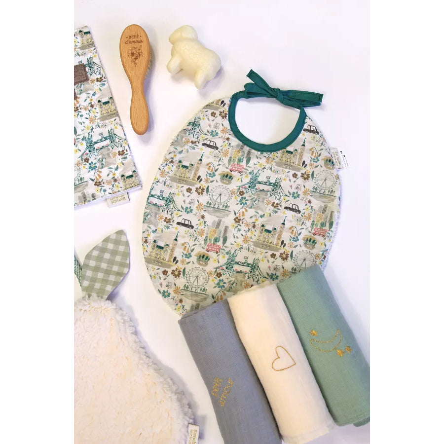 Barnabe Loves Coffee Bib - 22 x 29 cm Waterproof Baby Feeding Bib for Messy Eaters - Perfect for Coffee Lovers & Toddler Mealtime