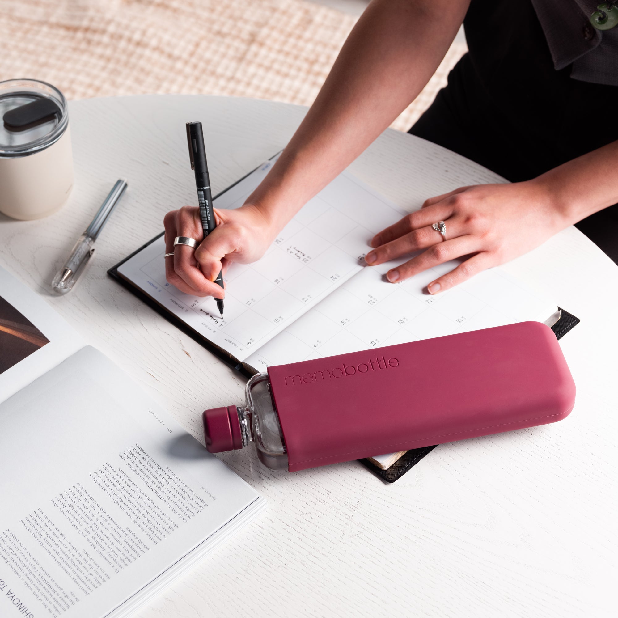 Slim Memobottle Water Bottle - Reusable, Leak-Proof, Eco-Friendly (Bundle) - Perfect for Travel, Gym, Office & Outdoor Activities