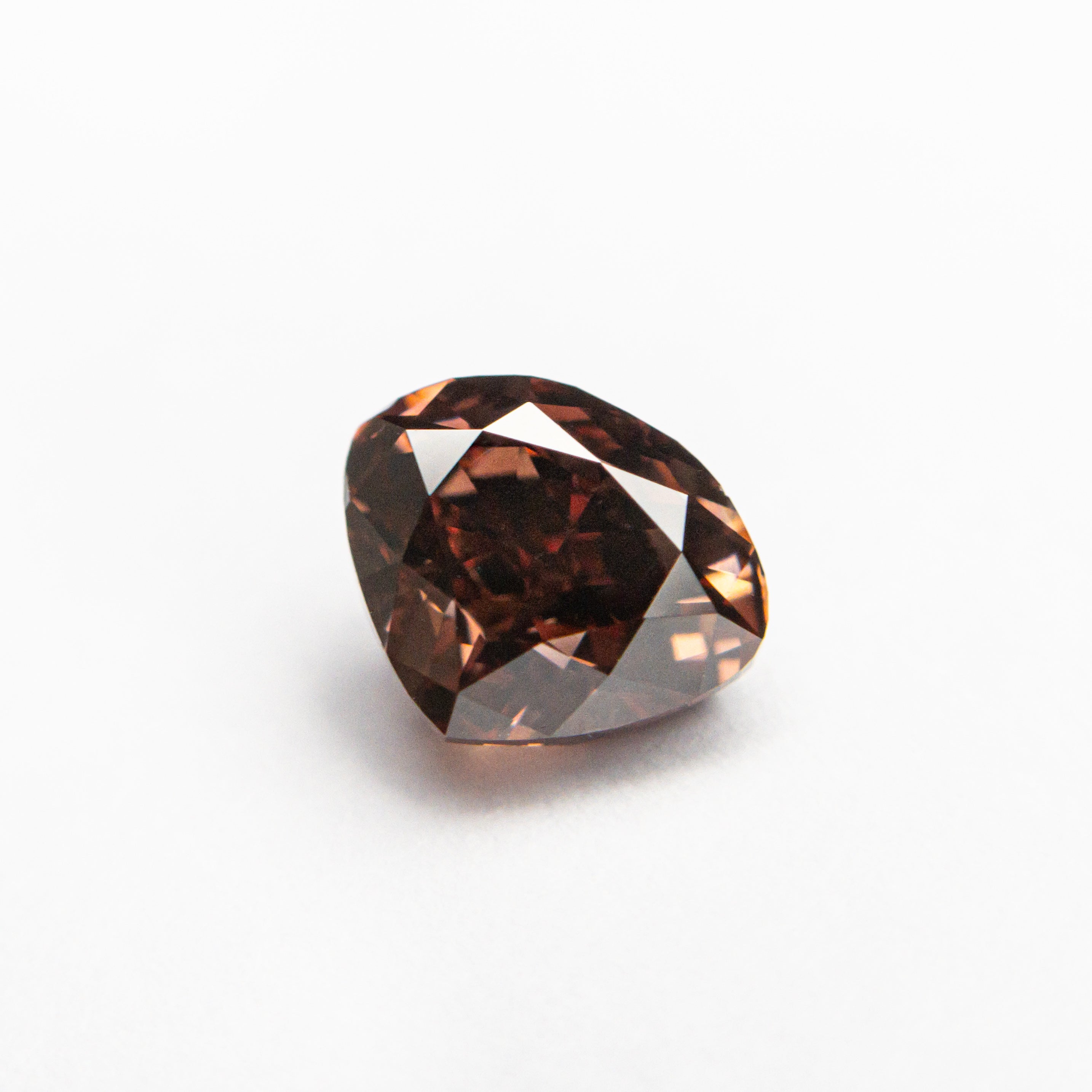 1.00ct GIA Certified VS2 Fancy Deep Pink Brown Heart Shape Diamond - 5.37x6.56x3.93mm Brilliant Cut for Engagement Rings & Fine Jewelry