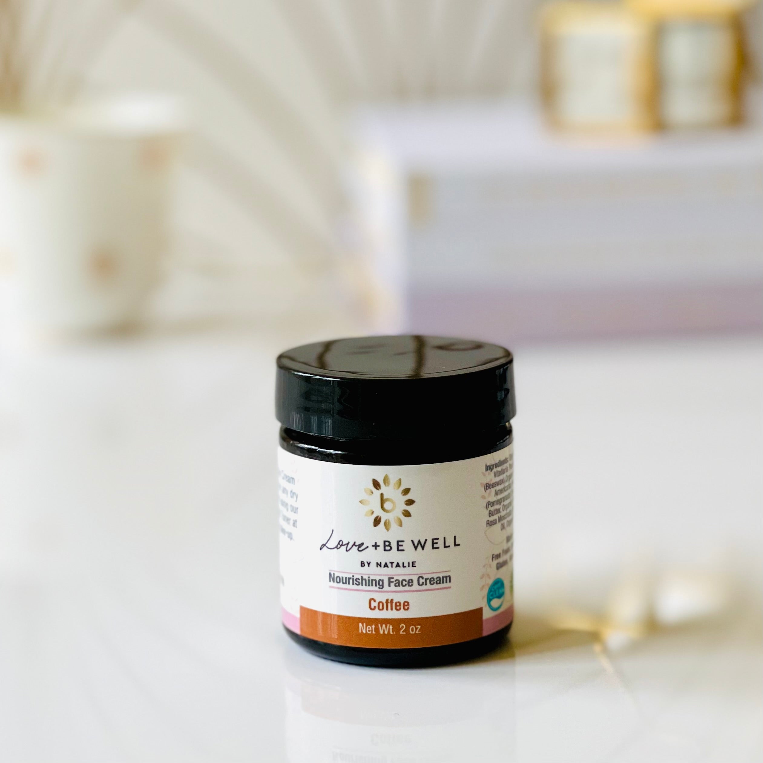 Best Nourishing Face Cream with Coffee Extract - Hydrating & Anti-Aging Moisturizer for Dry Skin - Day & Night Skincare Routine