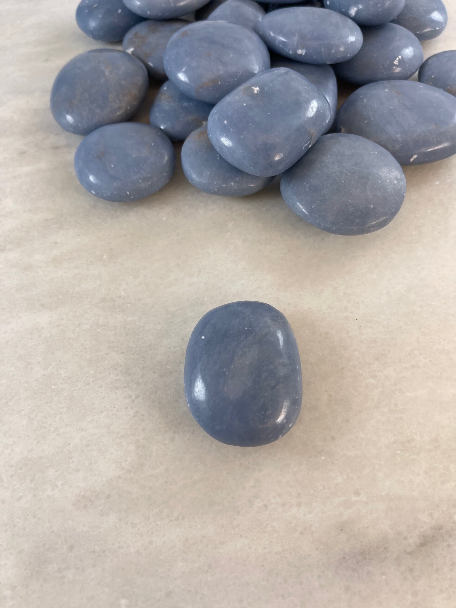 Angelite Palm Stone - Natural Healing Crystal for Stress Relief, Meditation & Chakra Balancing - Perfect for Yoga, Reiki & Spiritual Practices