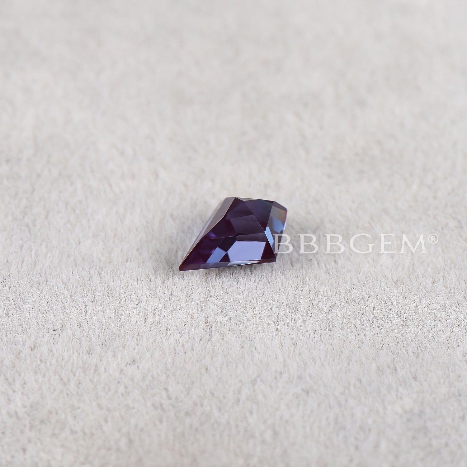 Wholesale Faceted Alexandrite Gemstone - Color Changing Kite Cut Alexandrite for Jewelry Making & Engagement Rings