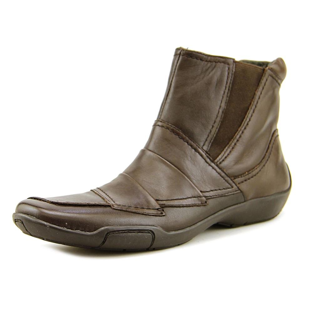 Ros Hommerson Women's Claire Comfortable Slip-On Loafers - Classic Casual Shoes for Work, Travel & Everyday Wear